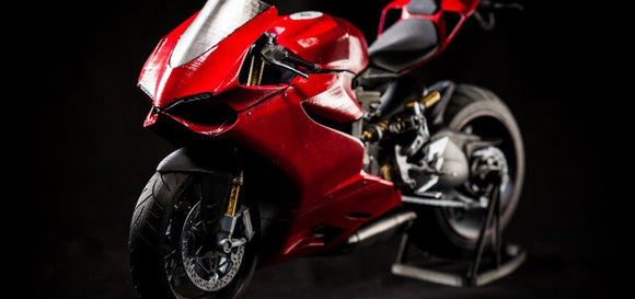 THE DUCATI SUPERBIKE WITH SEAN @ TESTED.COM