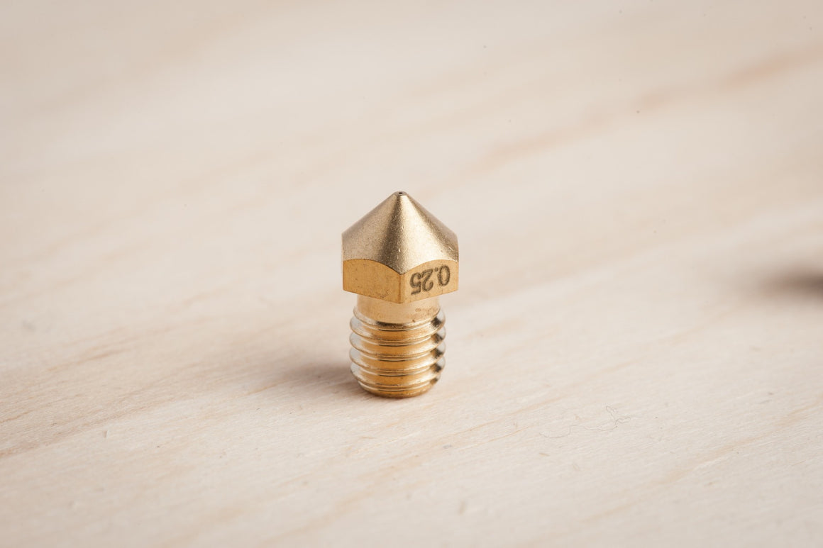 Premium Brass Nozzles for Ultimaker 2+/ E3D family by Anders Olsson (Sweden)